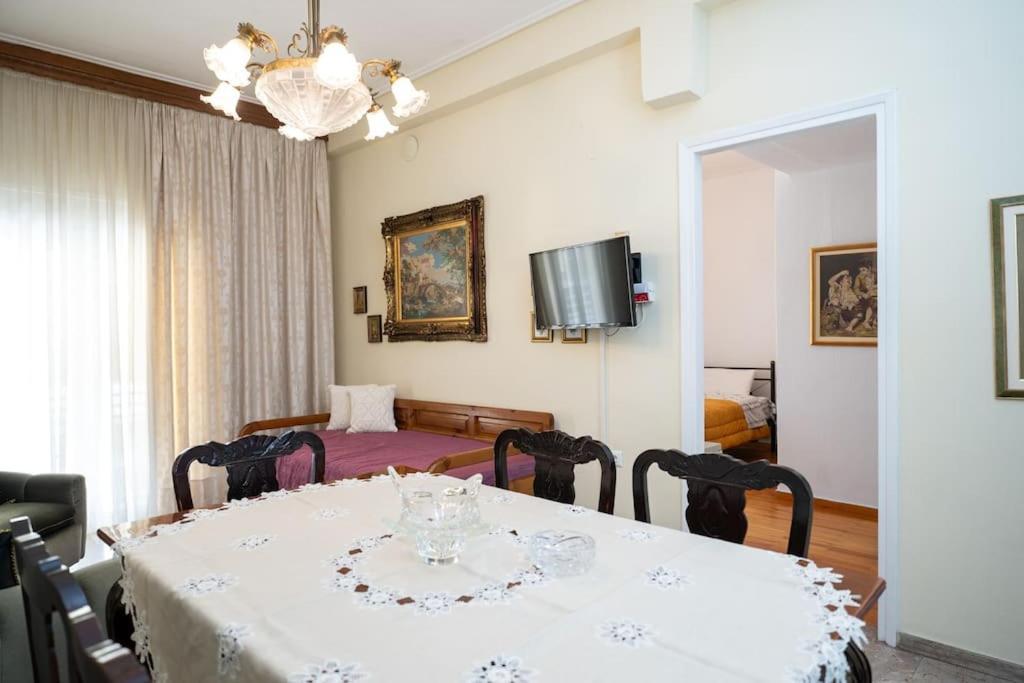 Theoni Central Apartment Kalampaka Exteriör bild